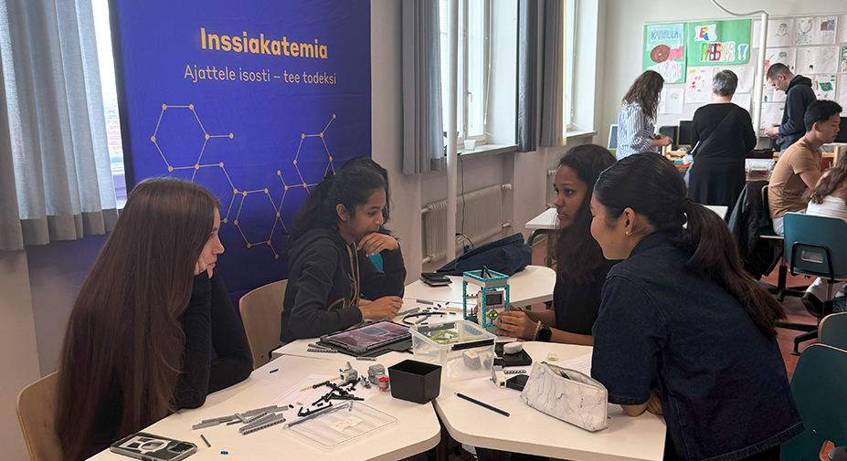 Inssiakatemia-oppimisohjelman päivä Helsingissä, Stadin AO:ssa.